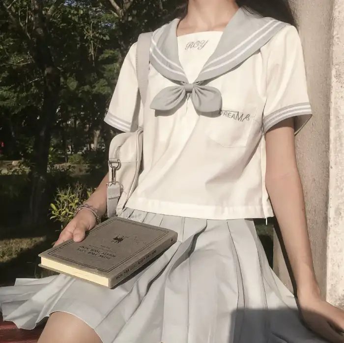 我们生活愉快